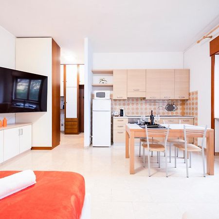 Moncler House Navigli Appartement Milaan Buitenkant foto