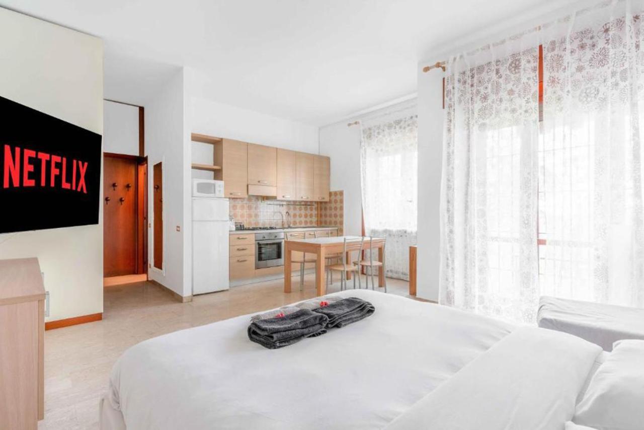 Moncler House Navigli Appartement Milaan Buitenkant foto